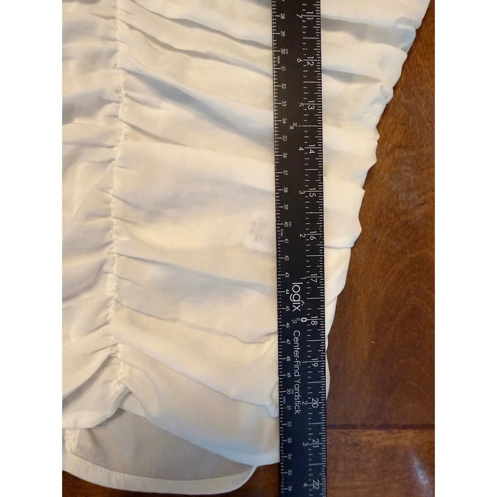 ASTR The Label White Ruched‎ V-Neck Puff Sleeve Blouse Small Victorian Coquette